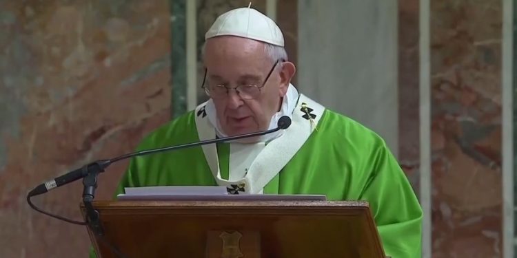 Απεβίωσε ο Πάπας Φραγκίσκος