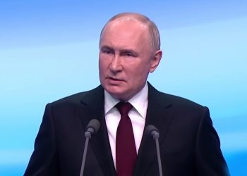 Ο Πούτιν προτείνει άμεσες διαπραγματεύσεις με την Ουκρανία στην Τουρκία