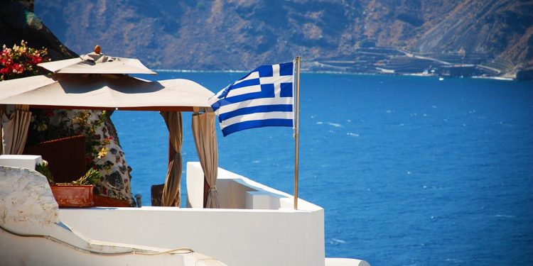 Ρεκόρ εσόδων και επισκεψιμότητας στον ελληνικό τουρισμό το 2024