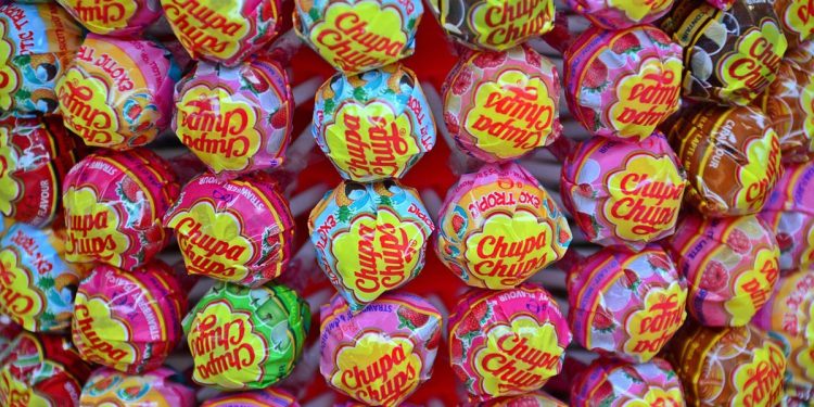 Τι κοινό έχουν τα “Chupa Chups” με τον Νταλί;