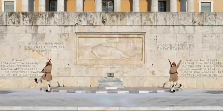 Κατατέθηκε η τροπολογία για το Μνημείο του Αγνώστου Στρατιώτη στη Βουλή – Αντιδράσεις από την αντιπολίτευση