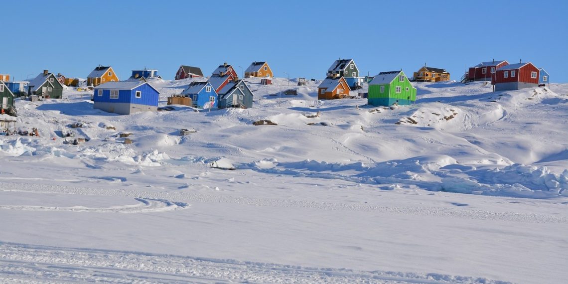 Το “Σχέδιο Γροιλανδία” του Τραμπ: Η απαίτηση για “λευκή επιταγή” & η γεωπολιτική σκακιέρα της Αρκτικής