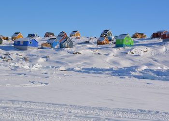 Το “Σχέδιο Γροιλανδία” του Τραμπ: Η απαίτηση για “λευκή επιταγή” & η γεωπολιτική σκακιέρα της Αρκτικής