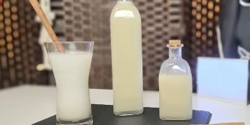 Σουμάδα: Το ποτό της χαράς, τα οφέλη του και η συνταγή του