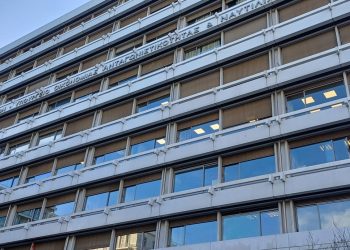 ΥΠΕΘΟ: Η ανάπτυξη της ελληνικής οικονομίας “γκρεμίζει” την καταστροφολογία του ΠΑΣΟΚ