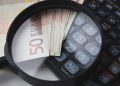 Ανάσα για 100.000 δανειολήπτες του νόμου Κατσέλη: Μειώνονται δόσεις, μηδενίζονται σχεδόν οι τόκοι με αναδρομική ισχύ από το 2019