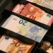 Πρόστιμα 389.339 ευρώ από την Αρχή Ελέγχου Αγοράς για αισχροκέρδεια και προϊόντα-μαϊμού