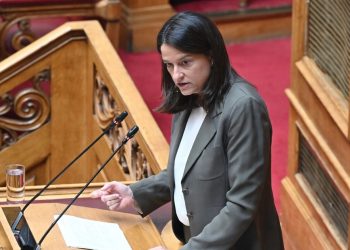 Κατάργηση περικοπών συντάξεων χηρείας 2026 – Τι αλλάζει με τον νόμο Κεραμέως