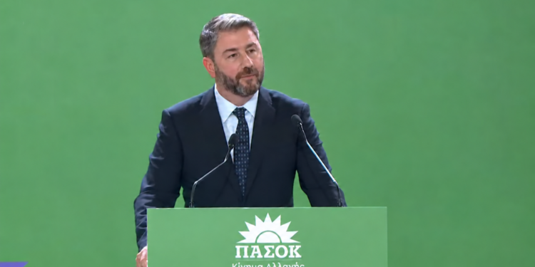 Ανδρουλάκης στην ομιλία του για τα 45 χρόνια από τη νίκη του 1981: «Η Αλλαγή δεν είναι ανάμνηση» – Στόχος η πρώτη θέση